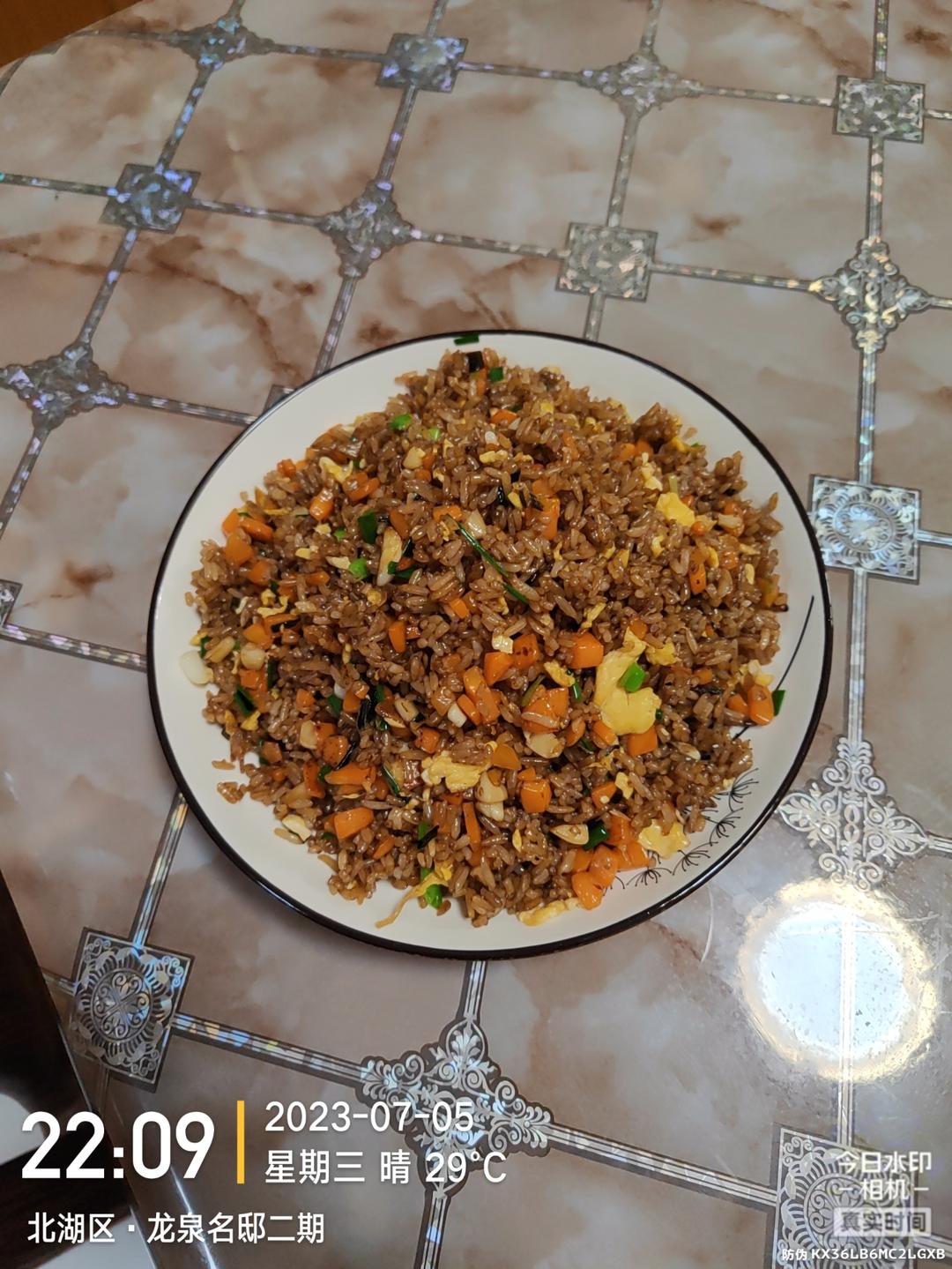好吃到停不下来的酱油蛋炒饭