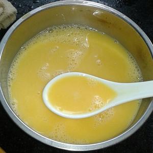 黄金蛋饺的做法 步骤3