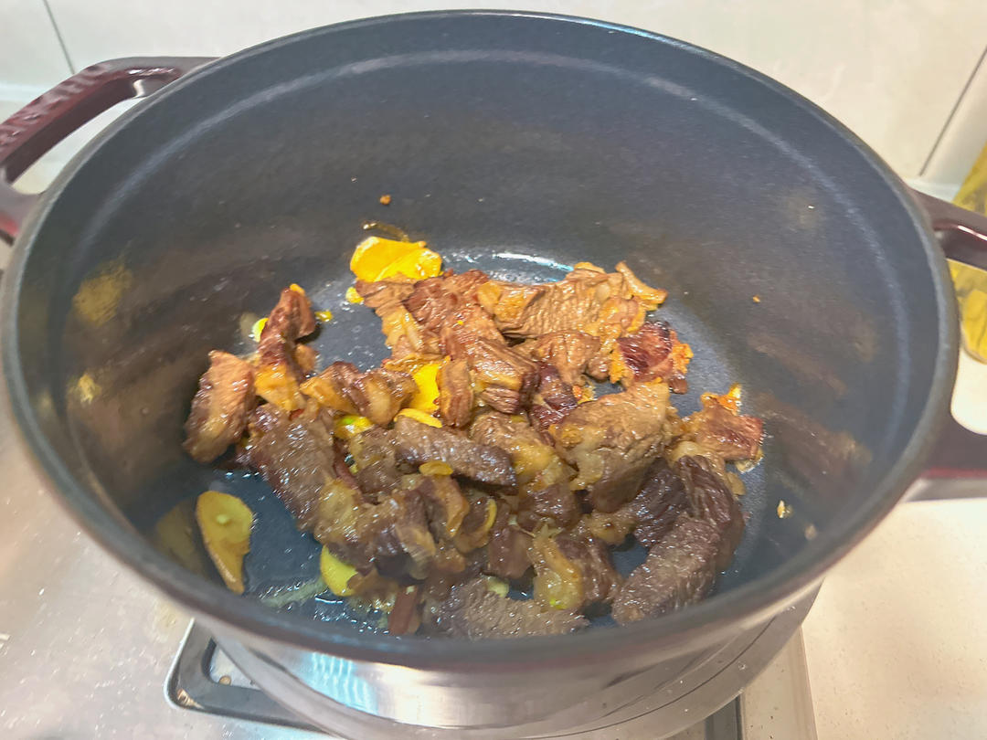 番茄土豆炖牛腩