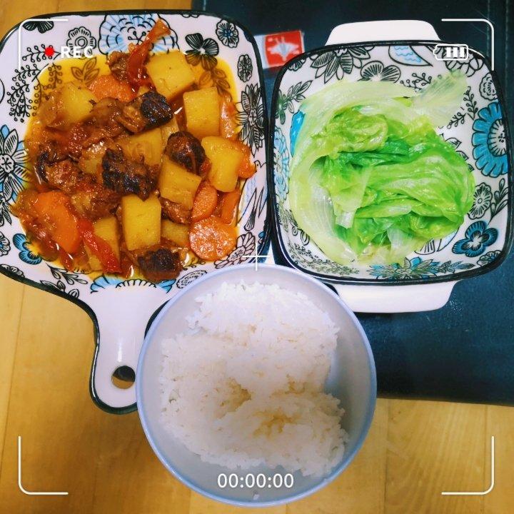 番茄土豆炖牛腩