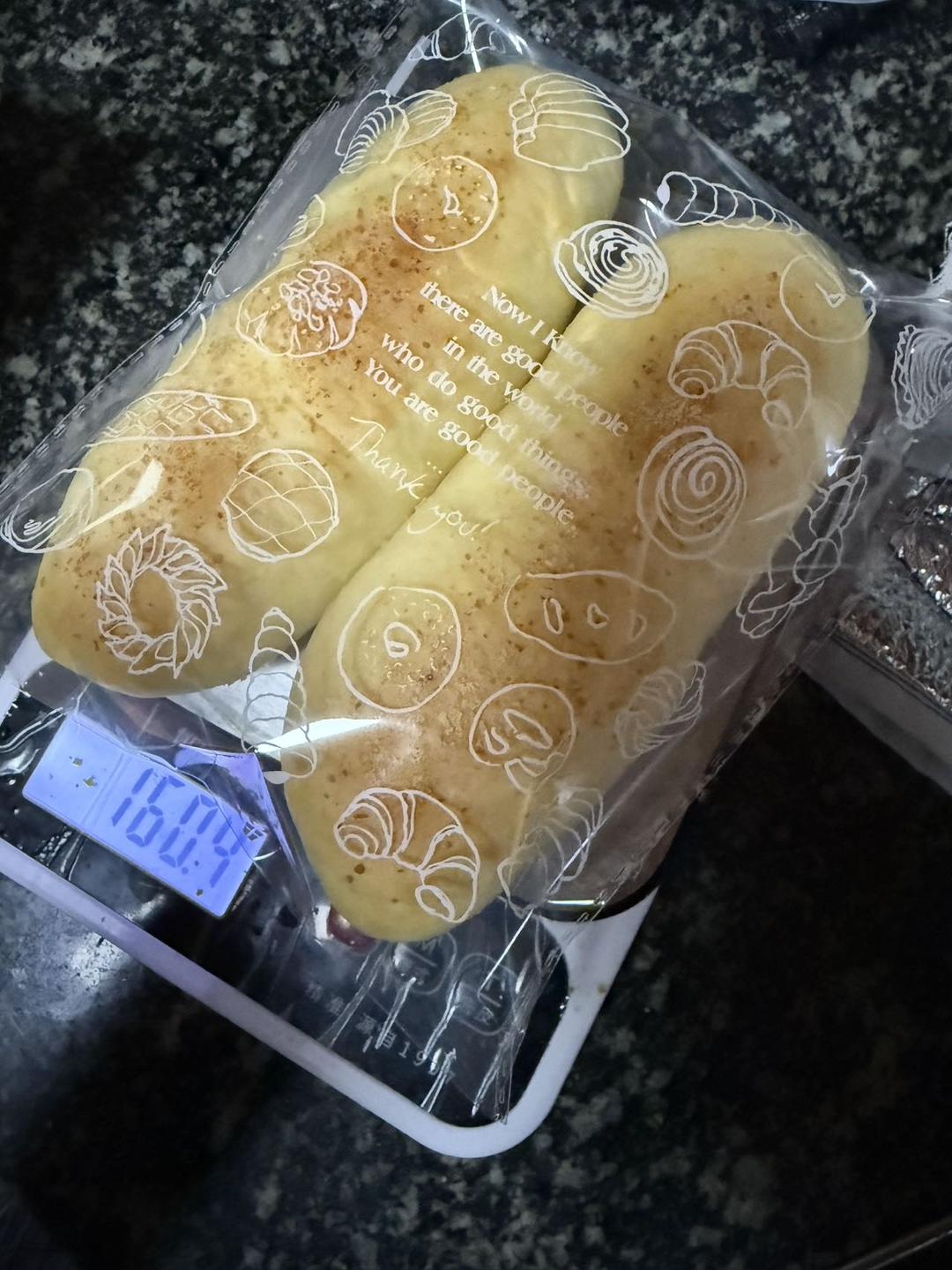 一口奶油芝士小可爱