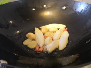 芋头酸菜鱼的做法 步骤5
