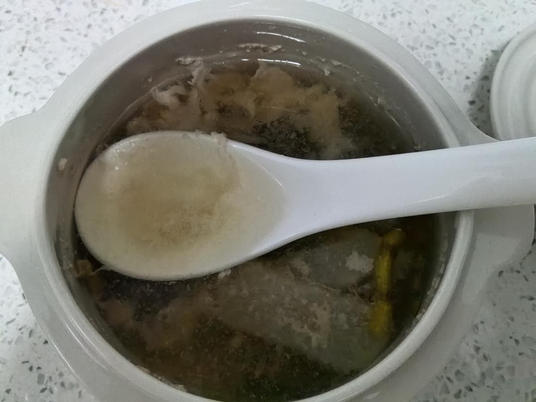 石斛麦冬瘦肉汤
