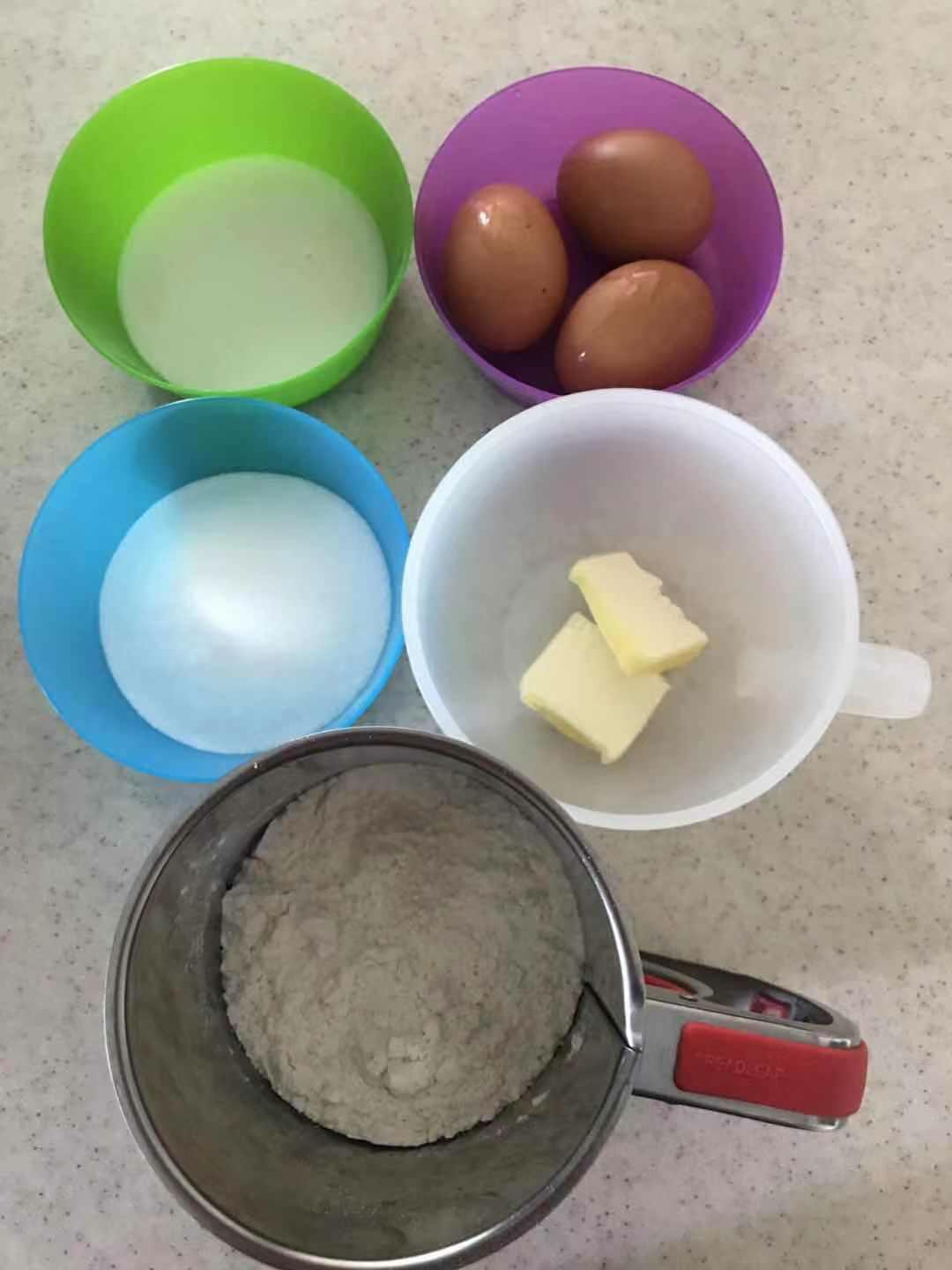 纯奶手撕吐司的做法 步骤1