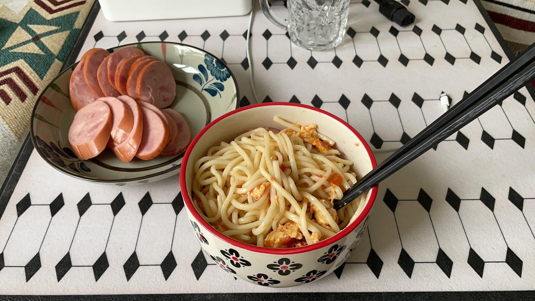 不炒蛋的西红柿鸡蛋面