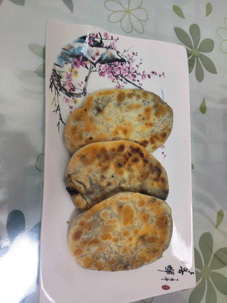 梅菜扣肉饼