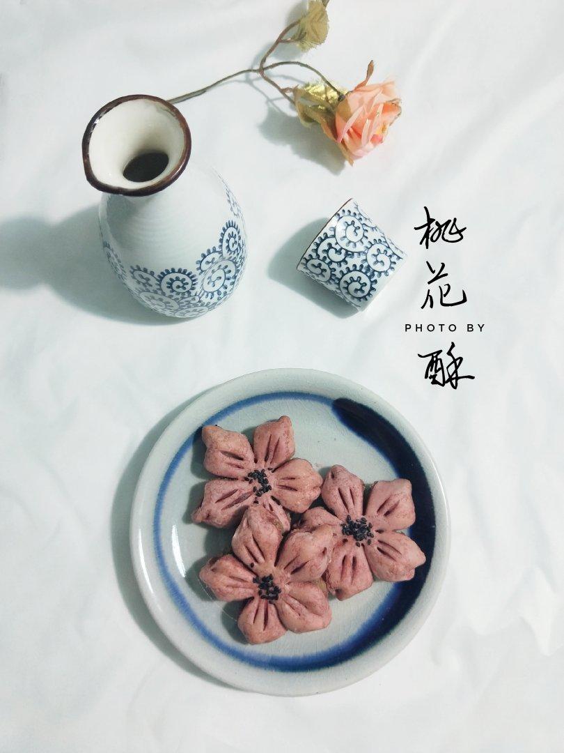 绿豆沙馅桃花酥