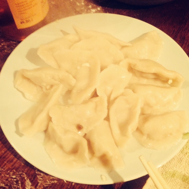 猪肉大葱烫面蒸饺