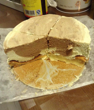 巧克力抹茶慕斯蛋糕