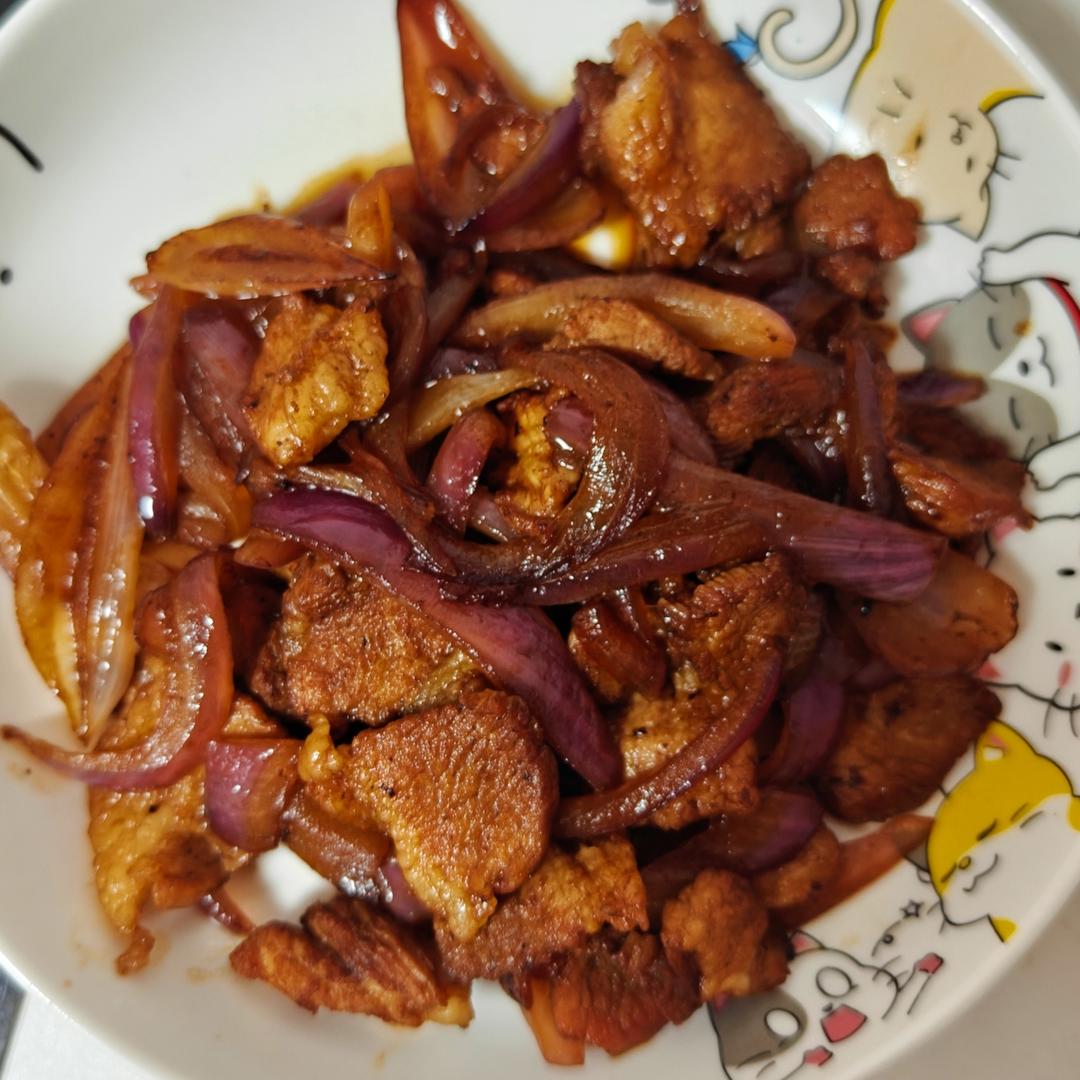 色香味俱全的洋葱炒肉