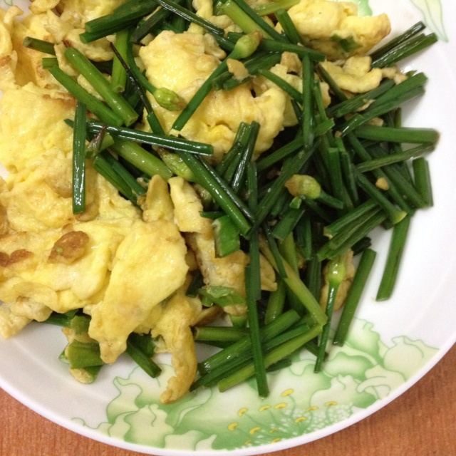 韭菜花划蛋