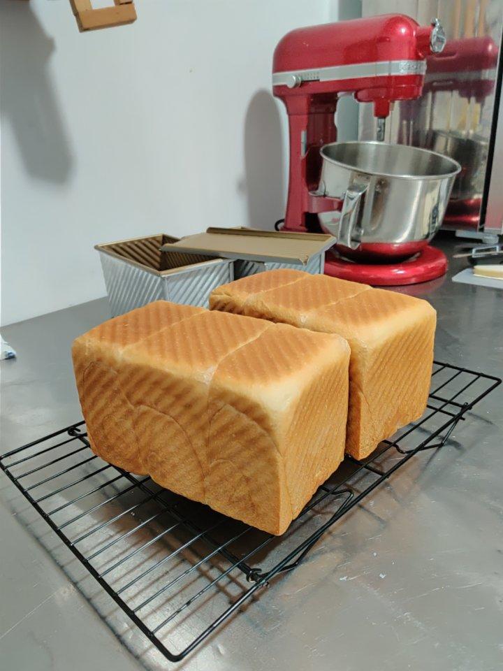 奶油蛋白吐司