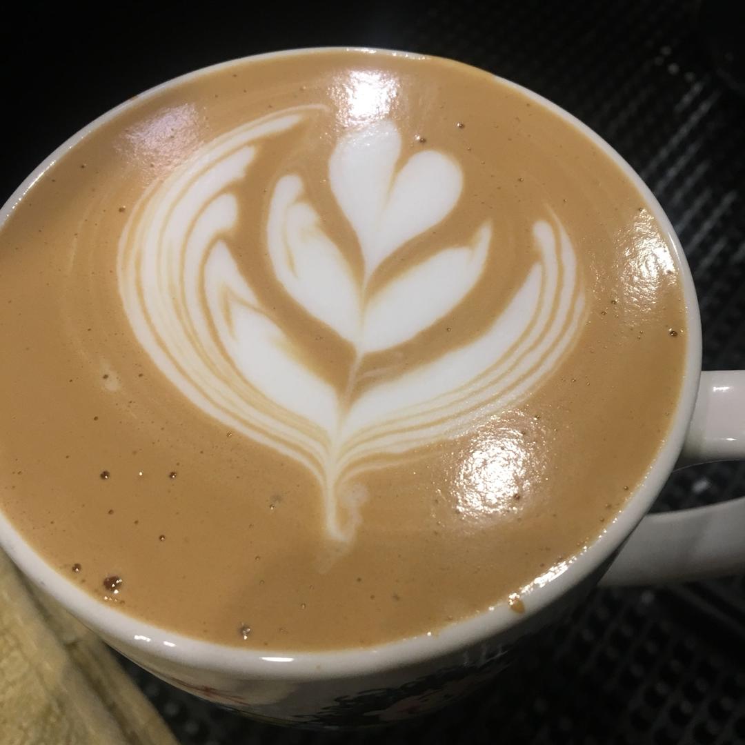 拉花咖啡