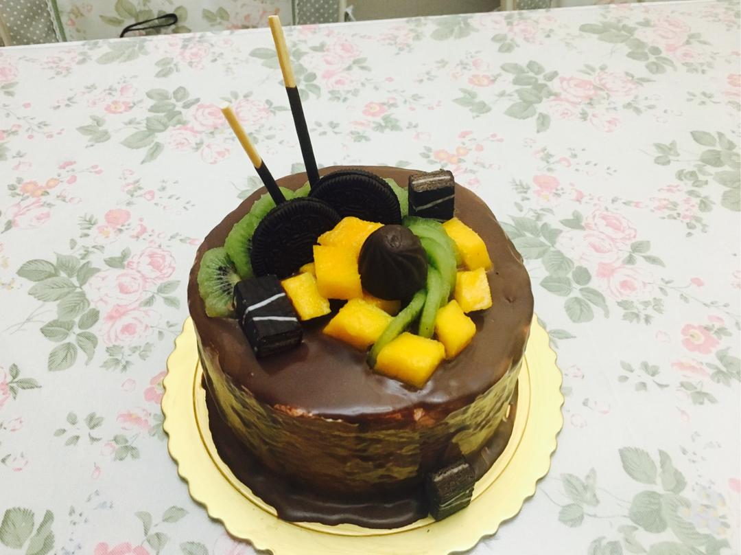 蛋糕淋面之一：甘那许淋面（详细解答淋面太稠的问题）