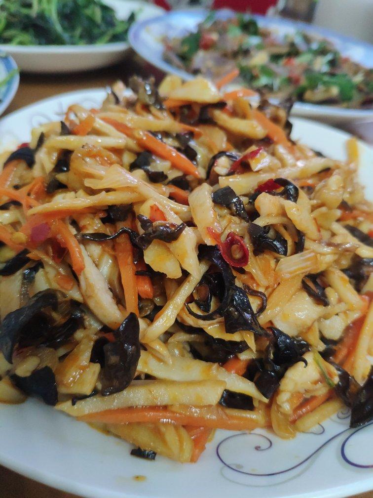 鱼香鸡丝