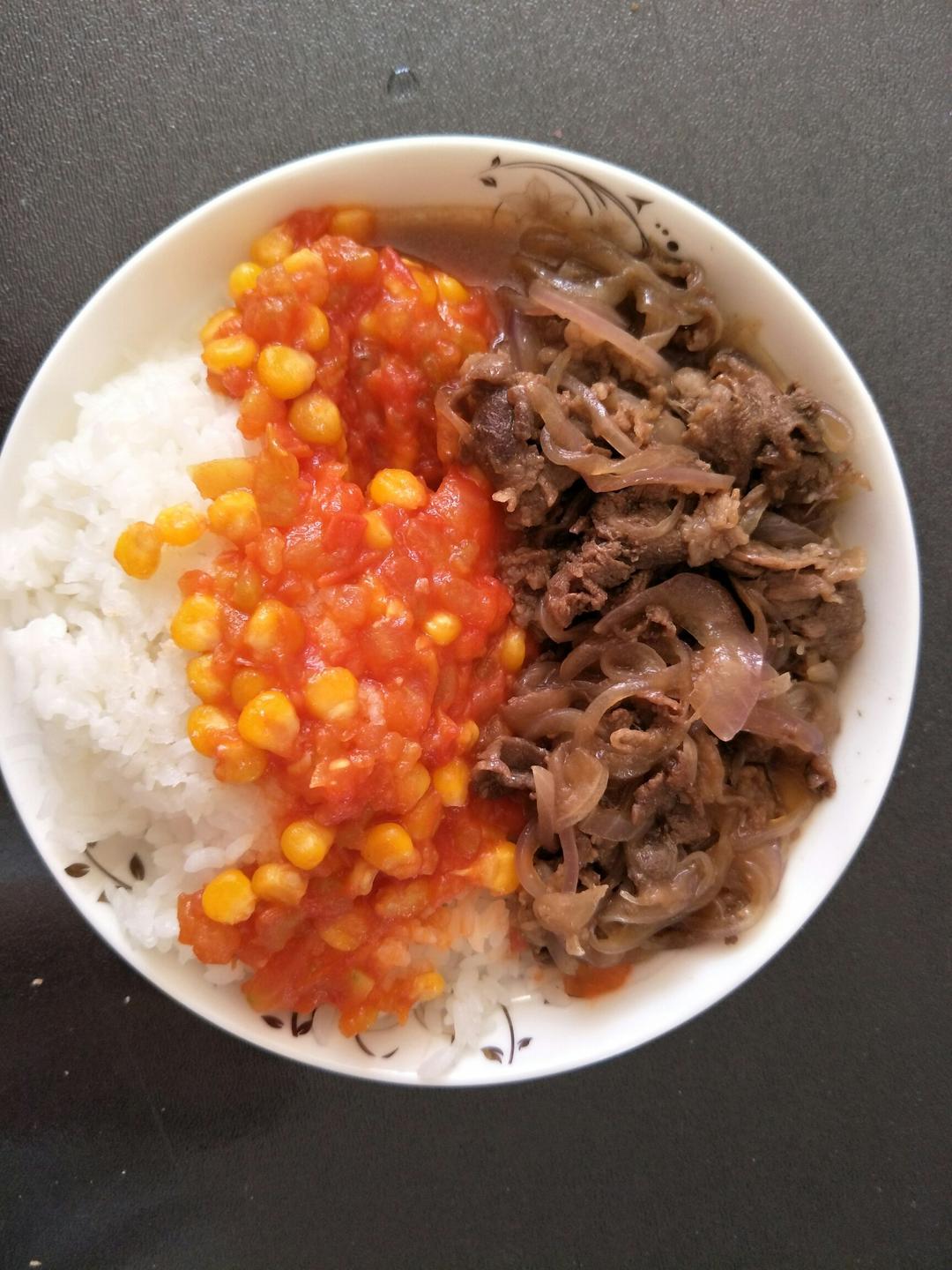 不一样的肥牛番茄饭