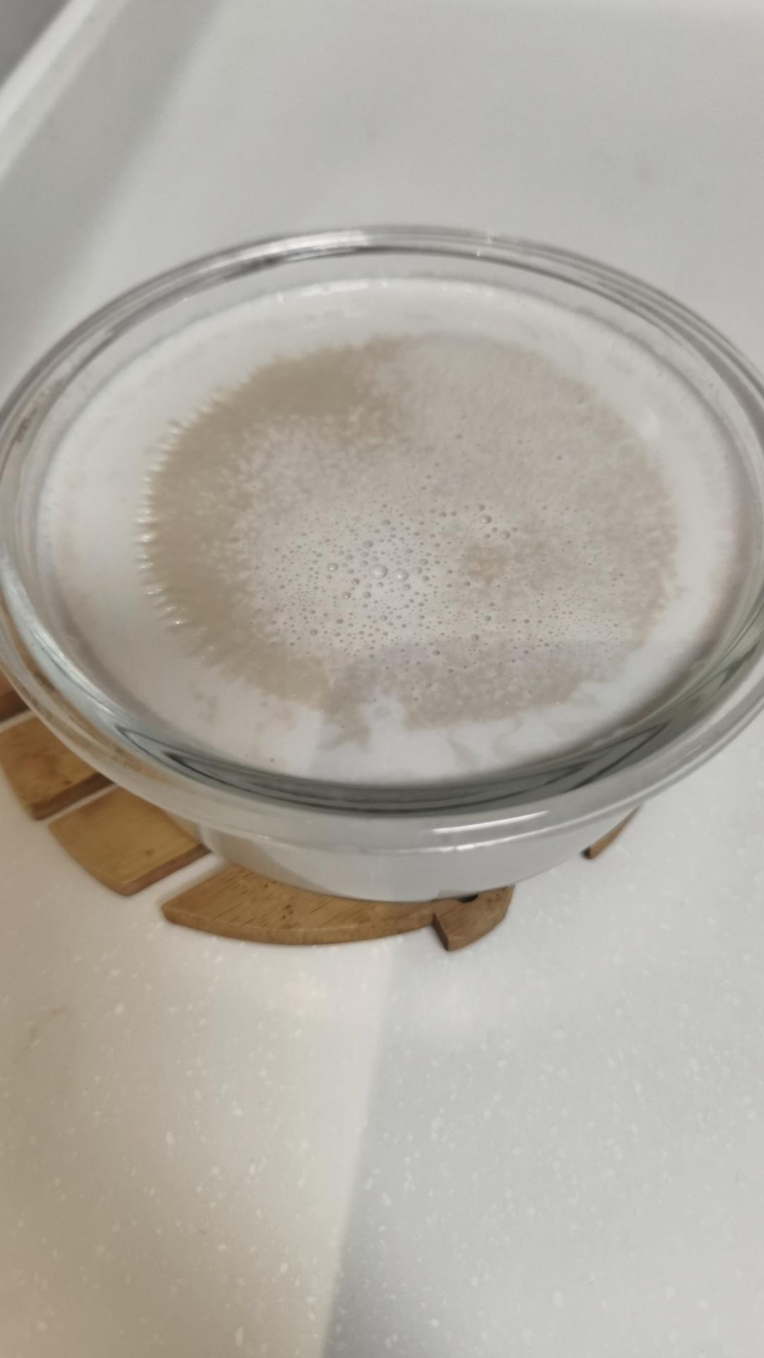 黄豆花生豆奶（养血美颜）