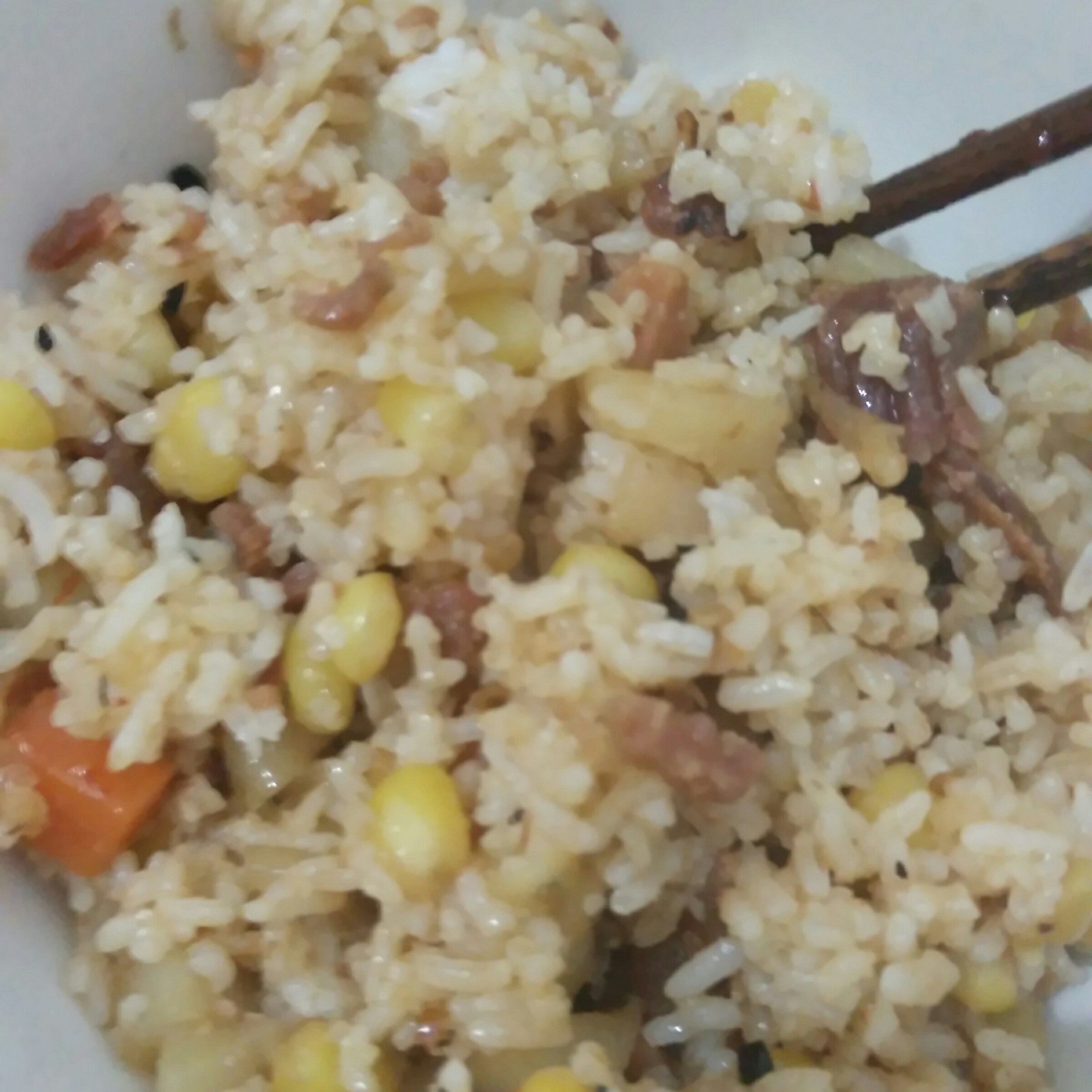 土豆焖饭（电饭锅版）