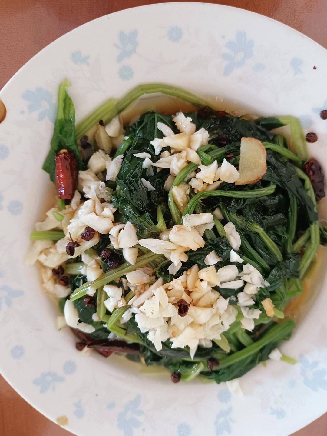 凉拌菠菜(家传秘方)