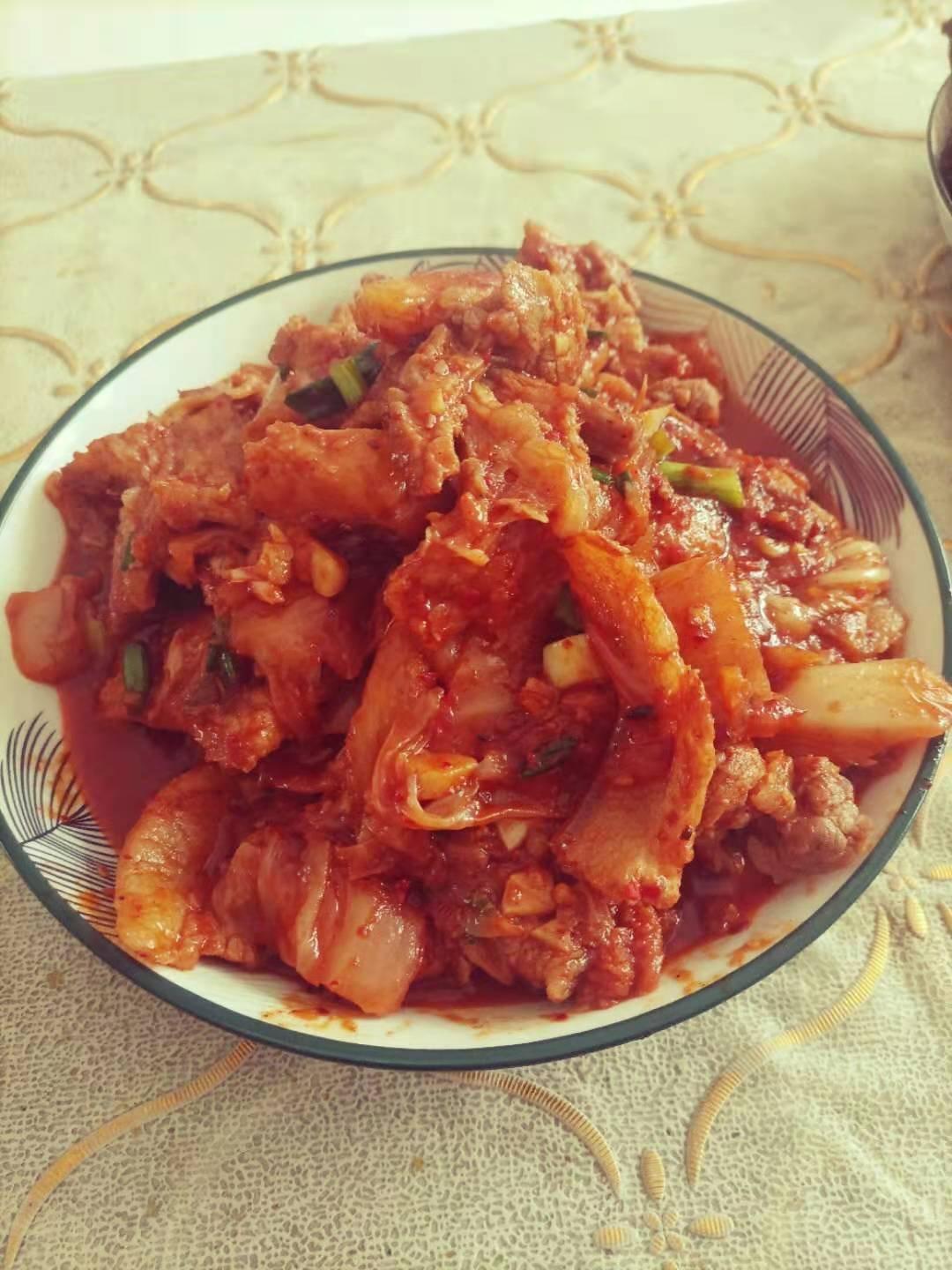 辣白菜炒五花肉（秘诀是雪碧）