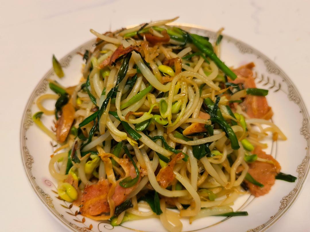 韭菜炒豆芽