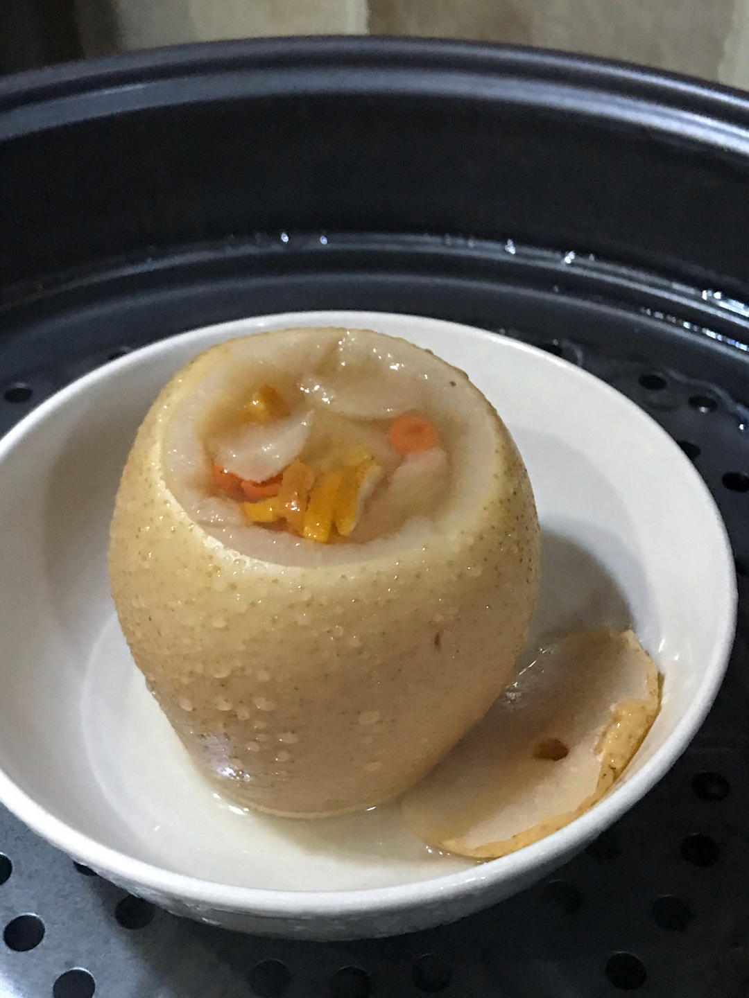 冰糖炖雪梨(化痰止咳)