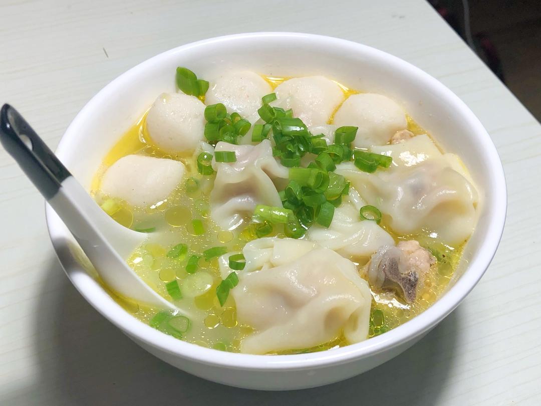 治愈系鸡汤馄饨