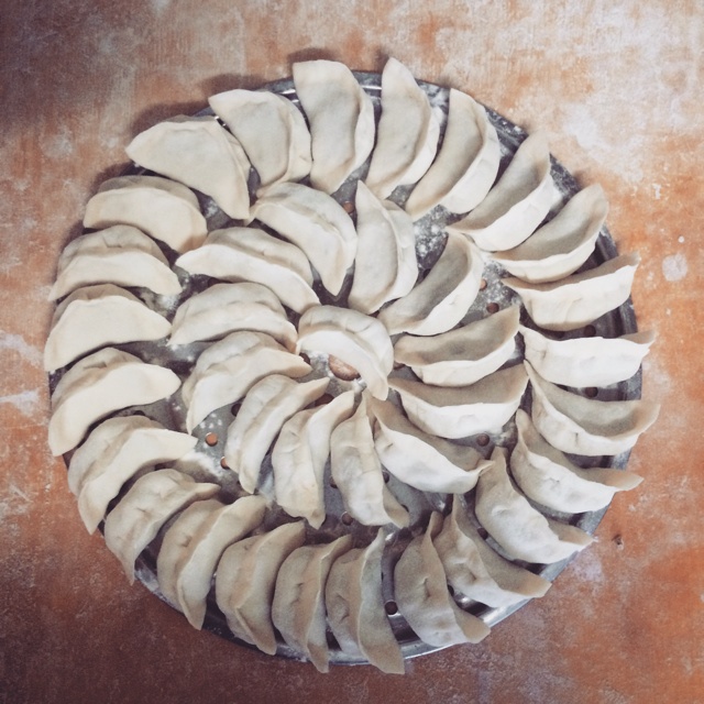 包饺子