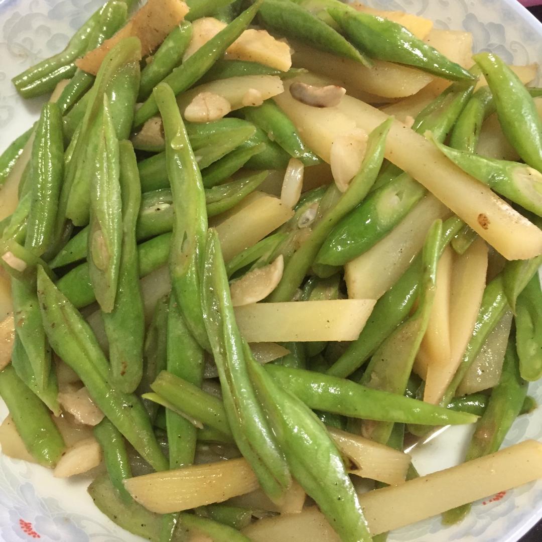 土豆炖豆角