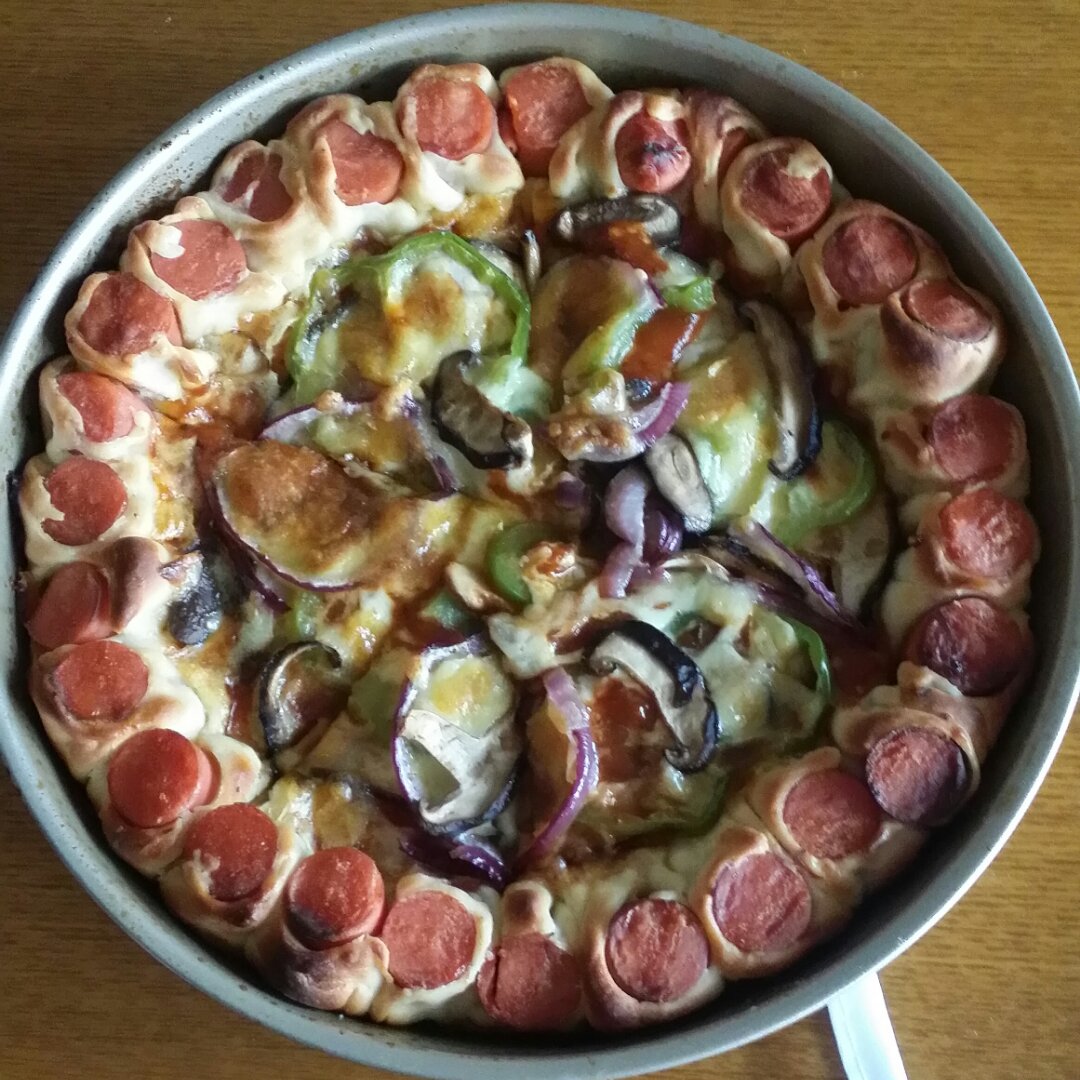 蘑菇火腿心花边比萨