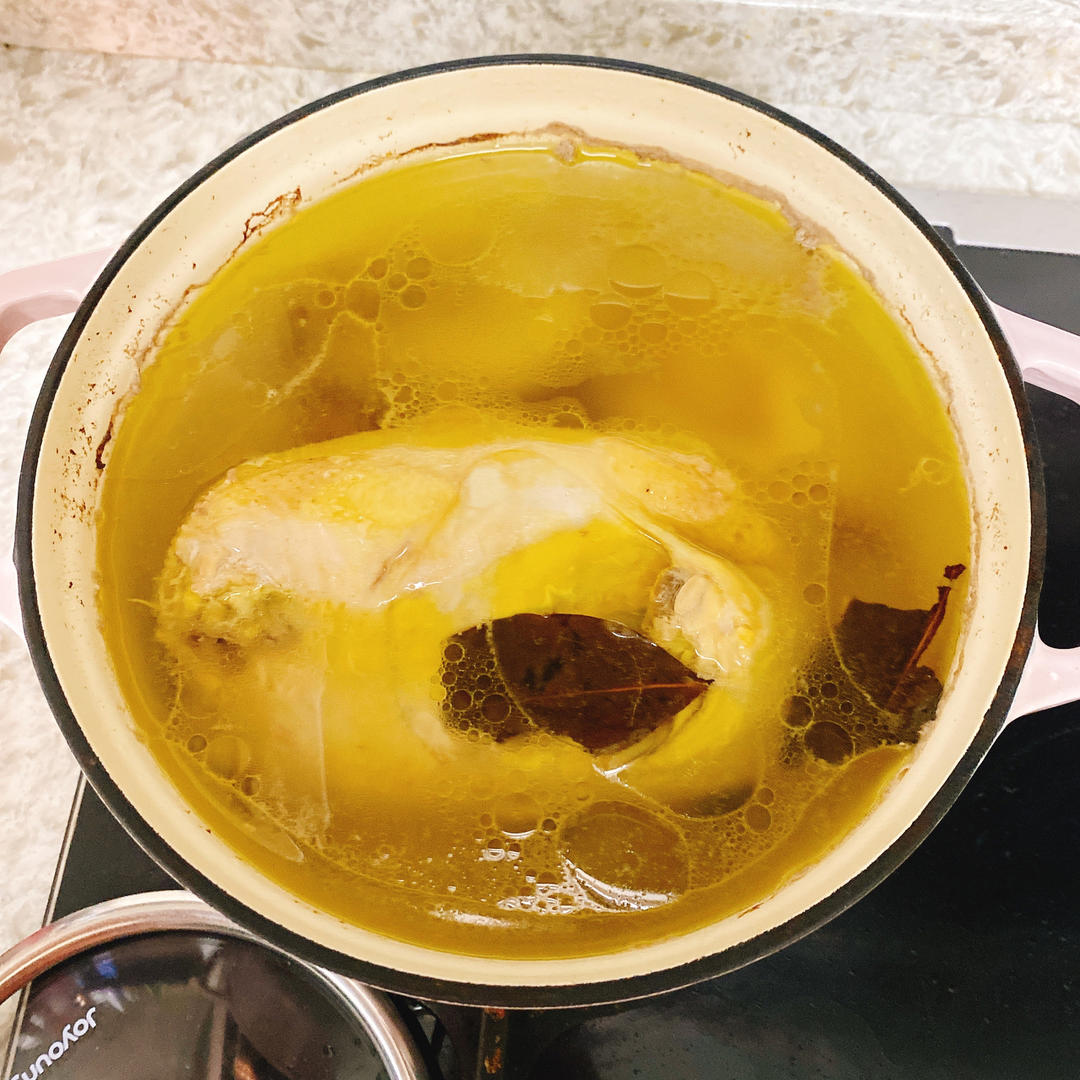 鲜美无敌：清炖鸡汤🐔