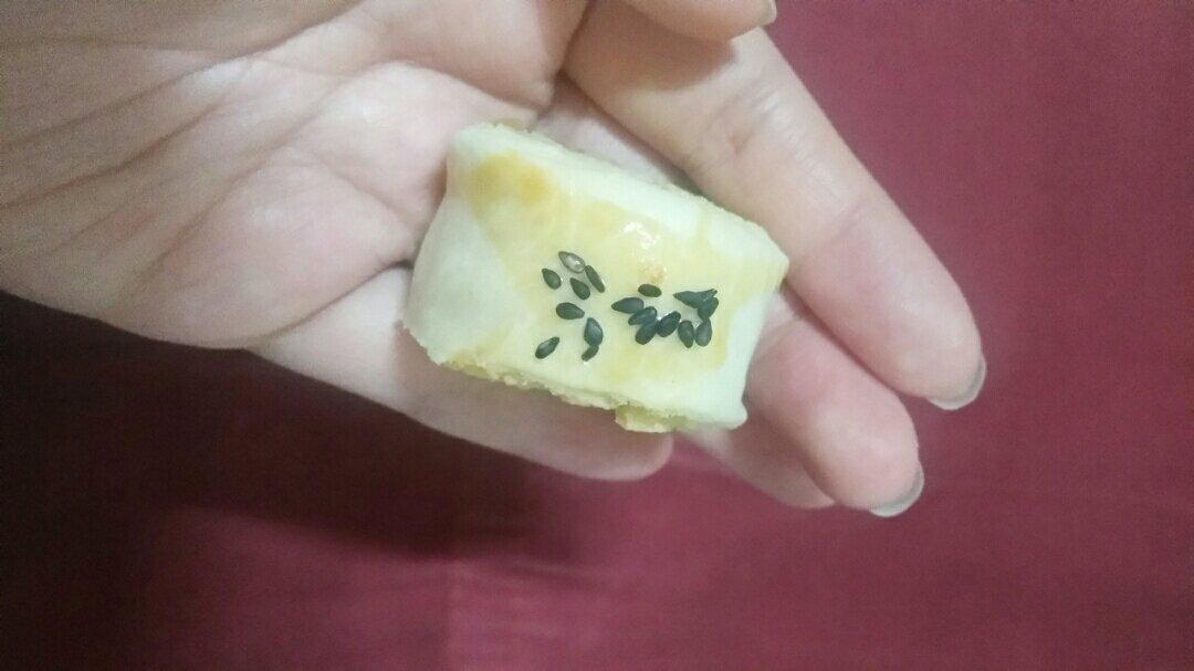 金沙奶黄酥
