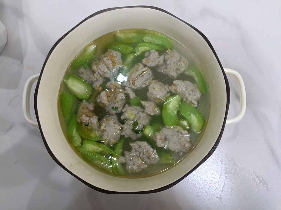 丝瓜肉丸汤