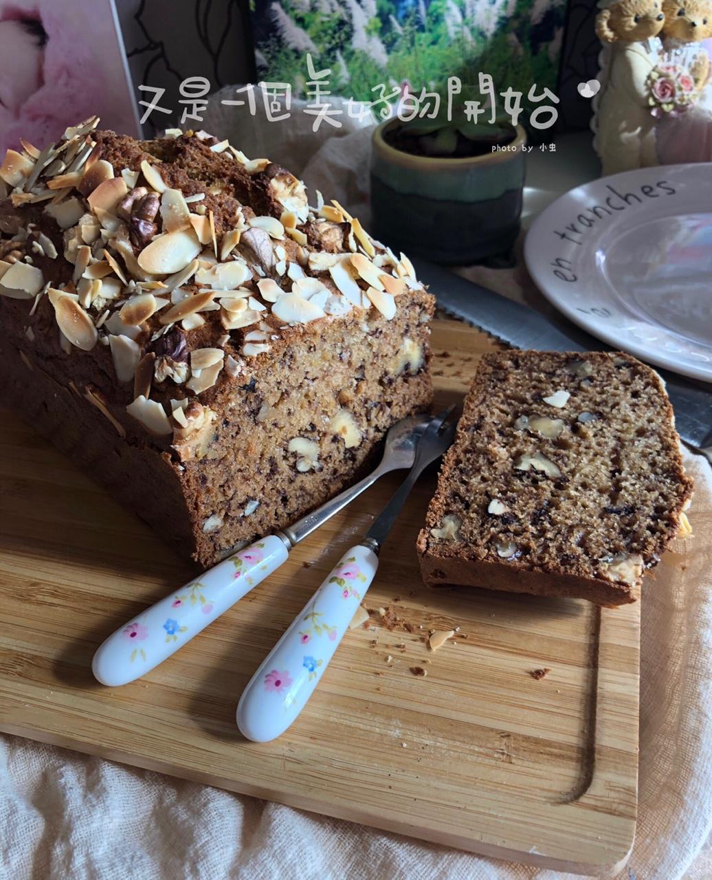 星巴克香蕉核桃蛋糕（Banana loaf）