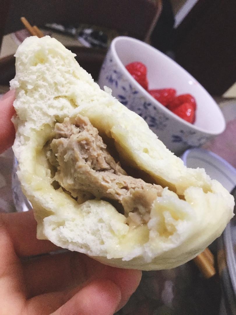猪肉大葱包子