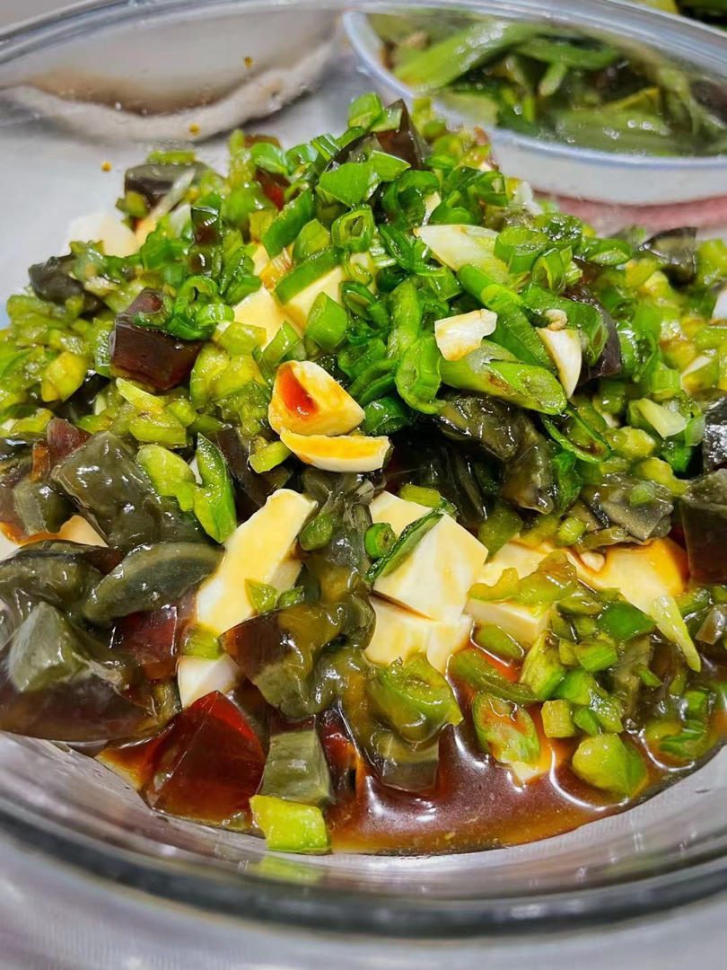 尖椒皮蛋豆腐——高蛋白的美味