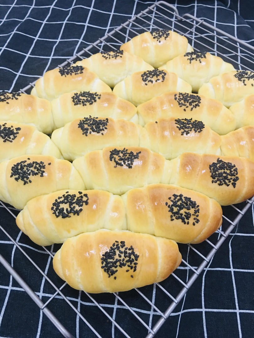 牛奶面包卷（直接法）