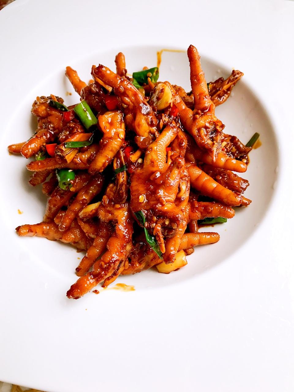 跳动建在媛心做的香辣烧鸡爪