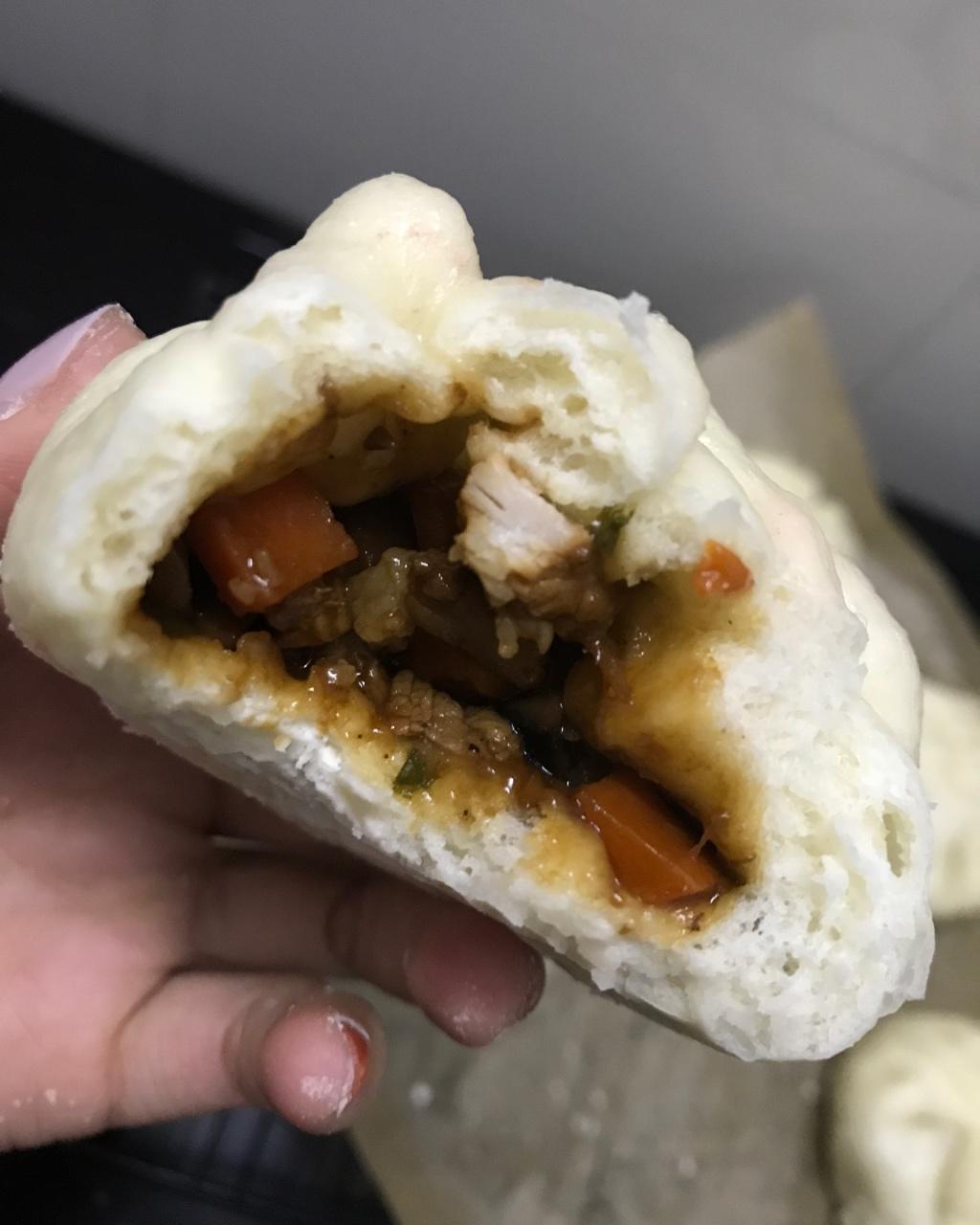 酱肉包子