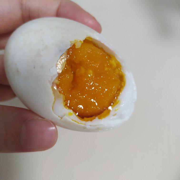 咸鸭蛋的3种腌法