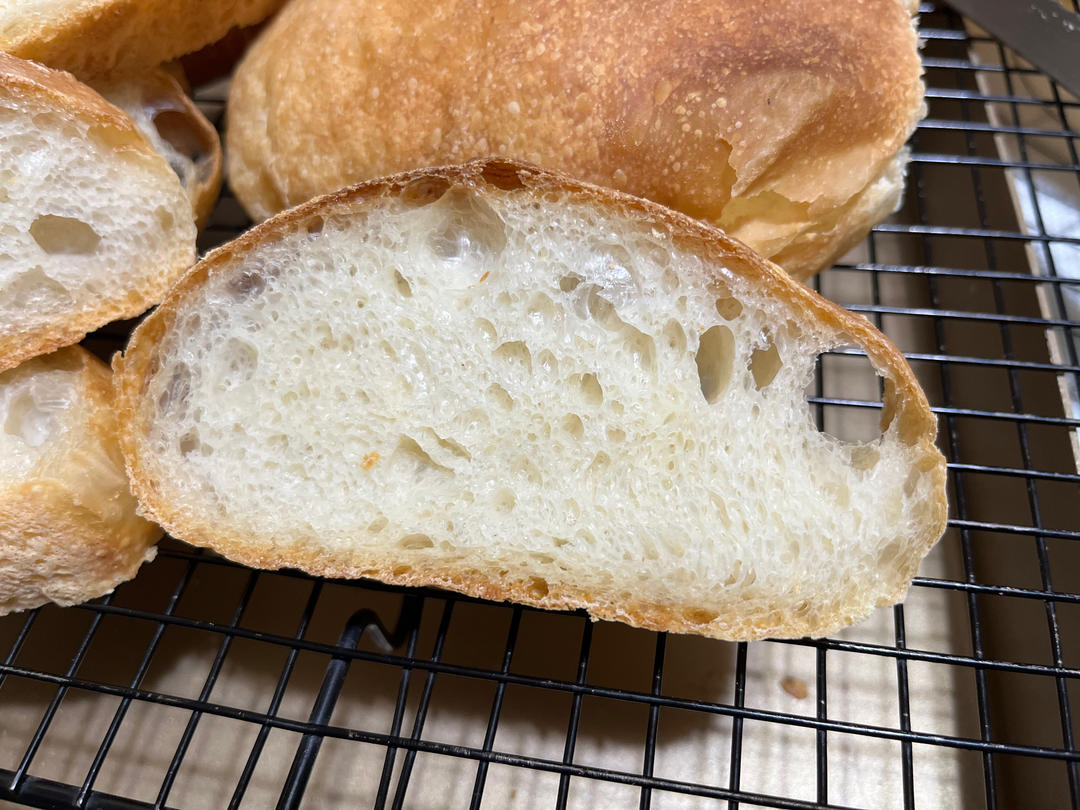 恰巴塔面包  Ciabatta