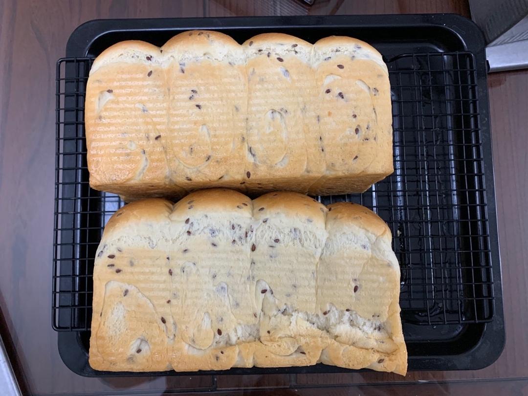 亚麻籽全麦吐司