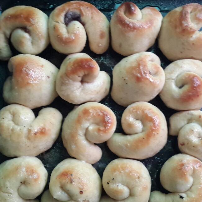 名字叫馒头的蜂蜜面包！