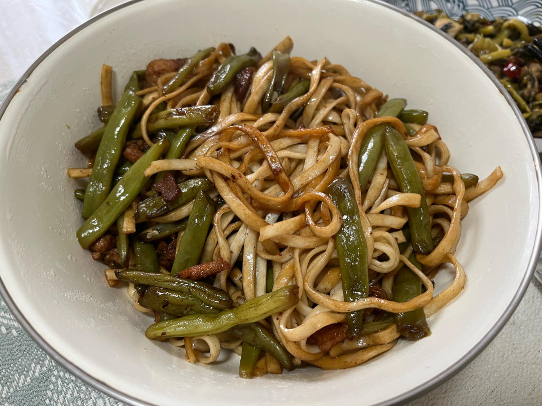 豆角焖面