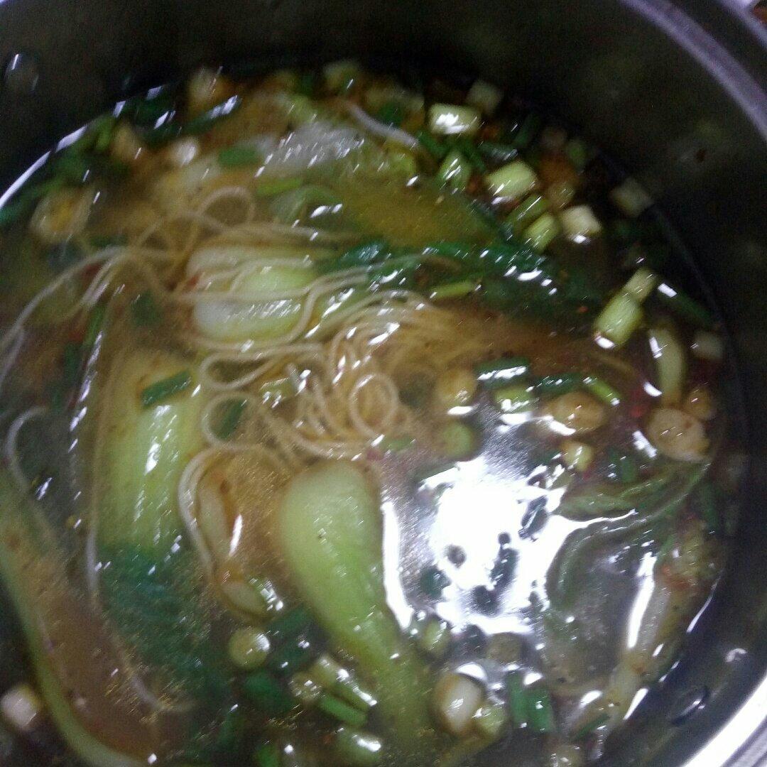 崽吖，嗦了这碗粉喽！