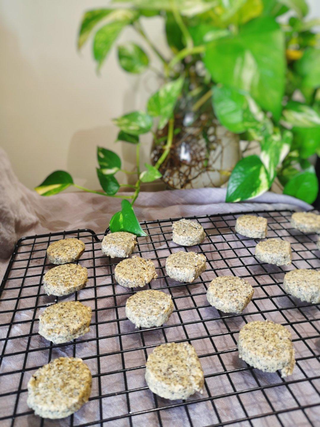 酥脆喷香，制作简单的黑芝麻饼干/烘焙视频饼干篇4