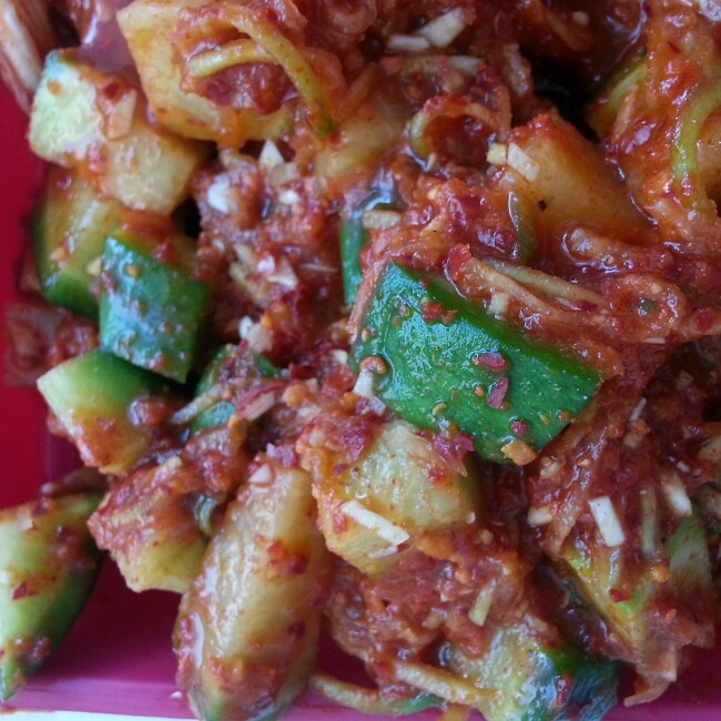 韩式辣白菜和泡菜萝卜的做法