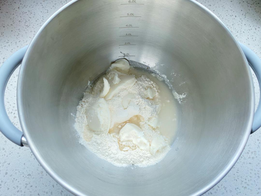 纯奶手撕吐司的做法 步骤1