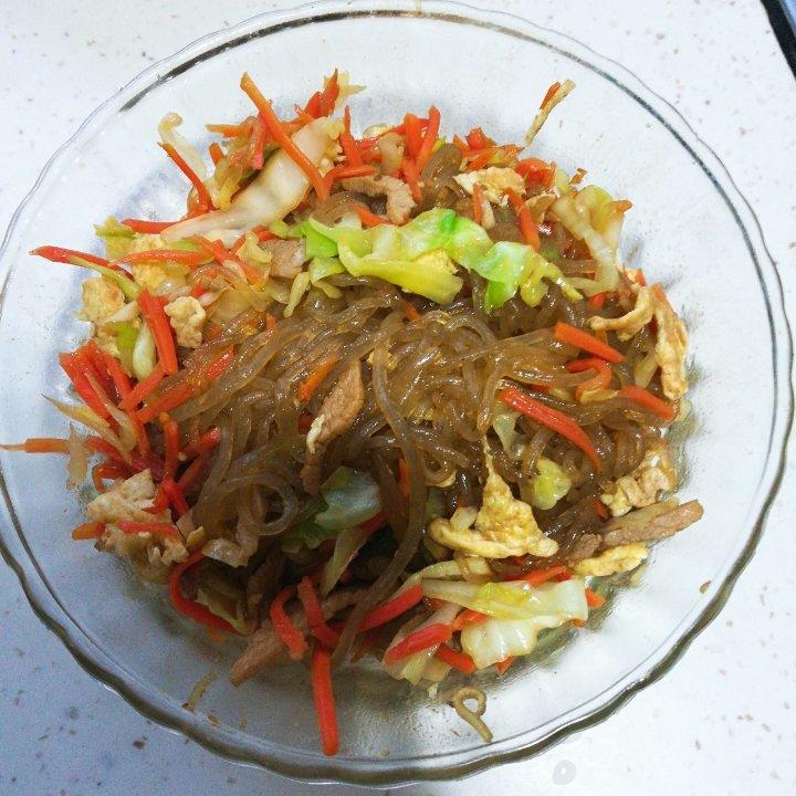 包菜炒粉丝