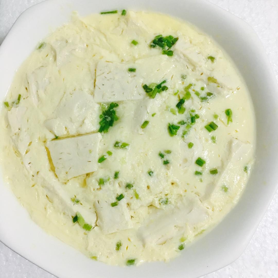 五分钟鸡蛋豆腐羹（附盒装豆腐脱模大法！）